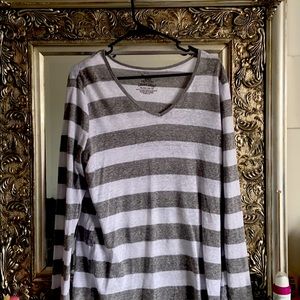 Early 2000s Long sleeve vintage shirt